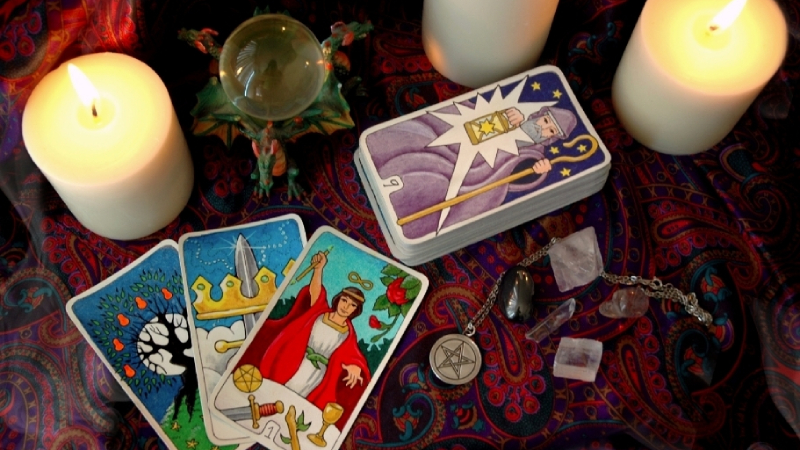 Ý nghĩa tổng quan của lá bài King of Wands ngược